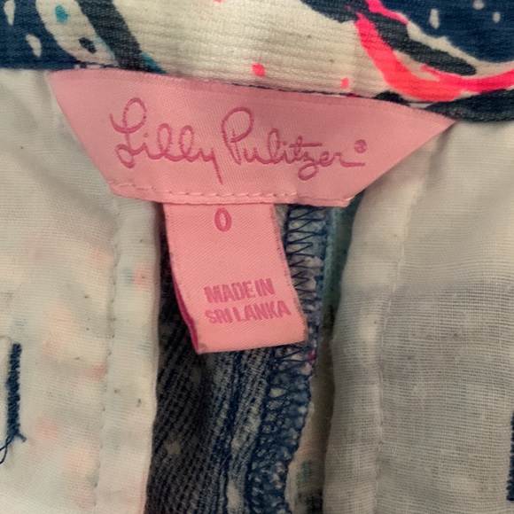 Size 0 pink and blue starfish shorts - Picture 2 of 2